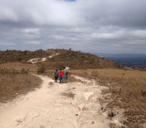Projeto Trilhas - RECUPERAÇÃO AMBIENTAL SERRA DA CALÇADA 03